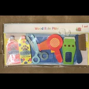 Wood role play set